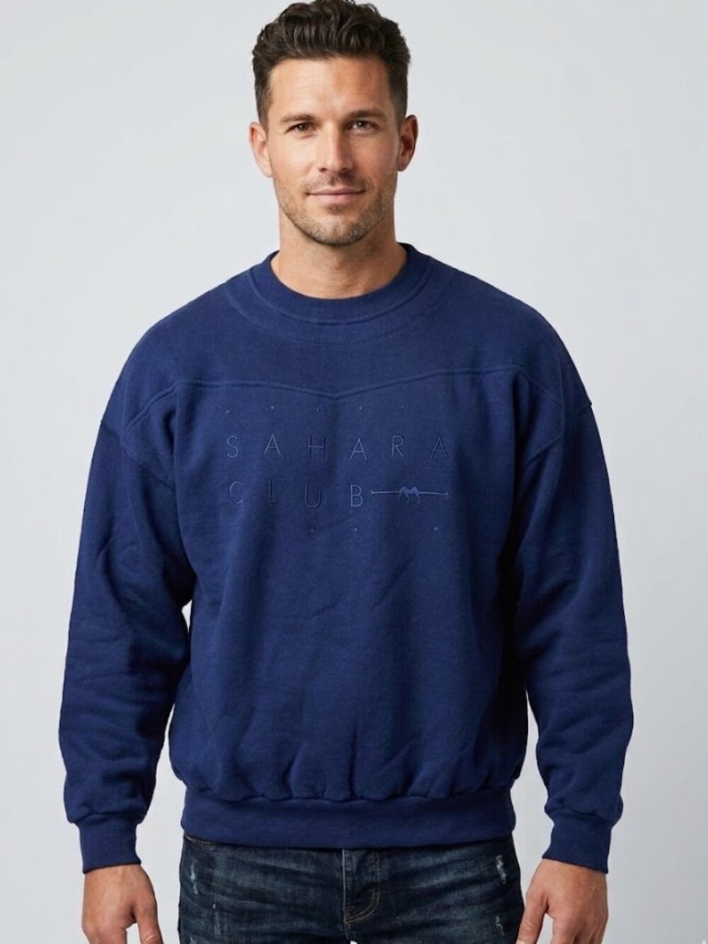 Sahara Club NWT Vintage Navy blue Fleece lined Men's XL Logo Sweatshirt